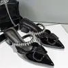Sandálias Elegantes para Combinar com Saias, Sapatos Femininos, Novo Estilo Primavera/Verão 2025, Salto Bloco, Sapatos com Strass Estilo Francês, Mules Fechados para Uso Externo