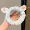 2026 Nueva Banda para el Cabello con Orejas de Ciervo Dulces Accesorios para el Cabello Aro para el Cabello de Panda Pequeño Gato Diadema para el Rostro Otoño Invierno Venta al por Mayor