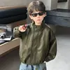 Chaqueta de cuero para niños, estilo nuevo otoño 2026, chaqueta de cuero elegante y genial con cuello alto para niños pequeños