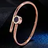 Pulseira de Unha de Aço Titânio Trevo de Quatro Folhas Coração Cintura Fina Pulseira de Aço Inoxidável de Luxo Leve Pulseira Não Desbota Joias