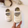 Zapatos de Cuero para Niñas 2026 Primavera y Otoño Nuevos Estilo Pastoral Infantil Zapatos de Suela Blanda Individuales Estudiante Lazo Versátil Zapatos de Princesa