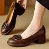 Mocassins femininos em couro macio e com solas macias, confortáveis para os pés, versáteis, modernos, retrô, salto grosso, bico redondo, sapatos Mary Jane rasos confortáveis