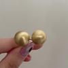 Corea del Sur Nuevos aretes de tuerca redondos de metal cepillado, forma de frijol, multitalle, aretes esféricos mate, aguja de plata 925, combinan con todo