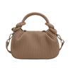 Bolso Cuadrado Pequeño de Moda para Llevar en la Mano Bolso de Hombro Casual Simple Combinable para Mujer Estilo Nuevo 2025 Bolso de Mujer de Moda de Alto Nivel