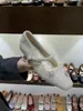 Nuevos zapatos Mary Jane de estilo coreano para mujer para otoño e invierno, con plataforma interior para aumentar la altura, adornos de pedrería floral gris y forro de felpa para abrigar