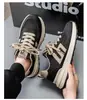 Sapatos Masculinos 2026 Novo Verão Malha Respirável Versátil Casuais Esportivos Masculinos Corrida Sola Grossa Estudante Pai Sapatos