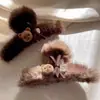 Grampo de Cabelo de Urso de Pelúcia Outono e Inverno para Mulheres, Presilha Grande Fofa para Penteados no Topo da Cabeça, Acessório de Cabelo Presilha Tubarão