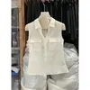 Elegante Camisa Sem Manga Decote V Cor Café para Mulheres, Nova Moda Verão 2026 Versátil Estilo Old Money Top