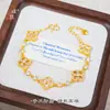 Pulseira Puzuo Cor Forte Conservada Ouro Brilhante 24K Diamante Flor de Trevo da Sorte Luxo Acessível Nicho Brilho Flor de Madrepérola Bracelet