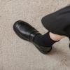 Mocassins para Mulheres 2026 Novos Sapatos de Couro para Primavera e Outono Estilo Britânico Sapatos College Slip-On Estilo Japonês Sapatos JK