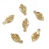 Pingente de folha de crisântemo pequeno em ouro de cobre 14K que preserva a cor, lanterna de flor tridimensional, pingente de zircônia para colar DIY feito à mão
