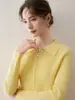 Estilo simple, colección otoño/invierno, cárdigan de cachemira moderno y ajustado con solapa y cremallera, prenda exterior casual de punto de manga larga, versátil para cualquier atuendo
