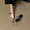Sandalias Planas de Punta para Mujer, Estilo Nuevo de Verano 2025, Elegantes y Lujosas Sandalias con Tira de Leopardo, Punta Cerrada