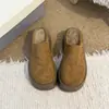 Zapatillas de algodón cálidas de un paso para el invierno 2026, bonitas, suela gruesa, estilo retro Radmuller, cómodas, con felpa adicional, para usar en exteriores
