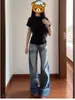 Camiseta negra de mujer con hombros rectos y manga corta, top único y bonito para principios de verano, camiseta de mujer de manga corta 2026 nueva ajustada para llevar debajo