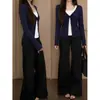 Top de manga larga con estampado floral azul oscuro, estilo dos piezas falso, para mujer, atuendo de otoño estilo coreano, capa interior, capa base, se puede usar solo en otoño, estilo fresco