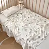Manta de Fibra de Bambú con Estampado de Dibujos Animados para Bebés y Jardín de Infancia, Sensación Fresca, Manta Ultra Delgada para Bebé en Verano, Manta Cubre Cochecito de Gasa