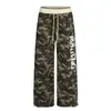 Calça comprida casual de moletom larga reta com estampa de letras camuflada estilo rua retrô americano para mulheres e homens, versátil, de perna larga, moderna