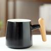 Fornecimento doméstico cerâmica de madeira punho caneca com tampa filtro copo de água copo de chá de escritório