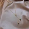 Estilo Barroco Esmeralda Clásico Forma de Abanico Piedra Preciosa Micro-Pavimentado Diamante Brillante Cadena Deslizante Collar Cadena para Clavícula Colgante Versión Coreana Joyería