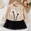 Roupas para Meninas 4-7A Moletom Floral de Manga Longa + Saia para Primavera e Outono em Estoque