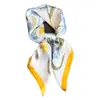 Bufanda de Seda Estilo Coreano con Estampado de Flores de Primavera Bufanda Cuadrada Chal de Alta Gama Protección Solar Bufanda para Cuello Bufanda Cuadrada Pequeña Pañuelo para la Cabeza Bufanda para Mujer