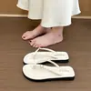 Chinelos de Strass Novo Estilo 2026 para Mulheres, Sandálias de Dedo Planas Estilo Coreano Ins para Verão na Praia