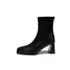 Botas curtas de camurça e couro macio com retalhos e bico quadrado, elásticas, para mulheres, outono e inverno, salto grosso, botas tipo meia que afinam a silhueta, botas de couro de cano médio, modernas e versáteis