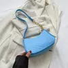 Bolso pequeño para mujer, moda de otoño 2023, bolso de hombro vintage, bolso cruzado sencillo y elegante, bolso de axila para mujer.