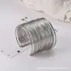 Pulsera Metálica Abierta Transfronteriza Europea y Americana, Pulsera de Alambre Retorcido Exagerada de Gama Alta para Mujer, Venta Directa del Fabricante