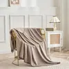 Nova manta triangular de meia-veludo e lã de cordeiro classe A para maternidade, peso alto, espessa, manta de fleece quente, manta xale
