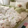 2026 Novo Conjunto de Roupa de Cama Quatro Peças com Fio Sensação de Nuvem, Capa de Edredom Estampada Simples, Lençol de Elástico