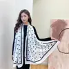 Nuevo otoño e invierno bufanda de algodón y lino moda europea y americana cálido chal exterior bufanda larga estampada digitalmente generación de comercio electrónico transfronterizo