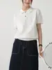 Camisa Polo Tricotada Bordada Estilo Novo Verão 2026 Nova Camiseta Top de Manga Curta para Mulheres