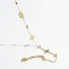 Pulsera de Acero de Titanio con Incrustaciones de Diamante Floral Lucky Hollow para Mujer, Pulsera de Diseño de Nicho, Joyería para Mejor Amiga Estilo Mori