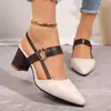 Sandálias de Dedo com Argola de Metal Verão 2026 Novidade Moda Comércio Exterior Sandálias Casuais Bico Fino Salto Médio Tamanho Plus
