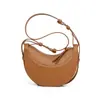 Bolso de hombro de moda transfronterizo, alternativa asequible a los bolsos de diseñador para mujer, bolso de media luna simple de alta gama, nuevo bolso cruzado para el día a día al por mayor