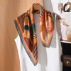Pañuelo Cuadrado Suave de Color Claro de 70 cm para Mujer, Nuevo Pañuelo de Seda para Primavera y Verano, Estilo Elegante, Combinado con una Camisa, Elegante Pañuelo Pequeño para el Cuello, Versátil