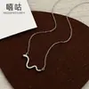 Xi Gu D0659 Plata S925 Elegante Personalizado Ola Espíritu Serpiente Diamante Collar Lujo Ligero Ins Sentido del Diseño Cadena para Clavícula