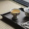 Taza de degustación de té azul y blanco Qingji Home, juego de té de kung fu con base alta de canción de imitación, taza maestra pintada a mano, taza individual de cerámica con panda