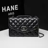 Bolso Femenino Estilo Coreano, Bolso de Viaje Multiusos a la Moda, Nuevo Bolso Cuadrado Pequeño con Cadena de Rombo Simple Verano 2026, Bolso de Hombro Cruzado