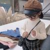 Suéter de Invierno Nuevo 2025 para Niñas con Cuello Chal Camisa Base de Punto de Cuello Alto para Niños Top de Moda Infantil