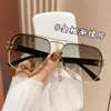 Novos Óculos de Sol da Moda Armação Grande Versátil Emagrecedor Tendência Personalidade Óculos de Sol com Proteção Solar Óculos com Toldo Anti-UV