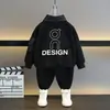 Conjunto de sudadera para niño de primavera y otoño, conjunto deportivo de dos piezas elegante para niños estilo coreano, ropa de moda para niños pequeños, comercio exterior
