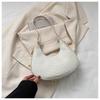 2023 Verano nuevo bolso portátil de axila para mujer estilo retro de Hong Kong para llevar de mano bolso pequeño casual para mujer para ir al trabajo