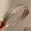 Faixa de cabelo xadrez de cetim para mulheres, faixa de cabelo antiderrapante para outono e inverno, uso diário, faixa de cabelo para lavar o rosto, acessório de cabelo de coroa alta