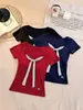 Camiseta de manga corta a rayas de bloques de color con pajarita, cuello cuadrado para mujer, corte ajustado, que realza la figura, top básico con un diseño único, moderno y elegante