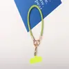 Nuevo Estilo Personalizado Moda Estilo Hong Kong Color de Contraste Correa para Teléfono Móvil Larga para Cuello Doble Gancho Resistente a Caídas Cadena Cruzada para Teléfono Móvil Correa para Cámara