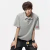 Bordado Assinatura Verão 2026 Masculino Estilo High Street Americano Gola Camisa Manga Curta Camisa Polo Camiseta Tendência
