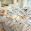 Juego de ropa de cama de cuatro piezas de terciopelo de leche engrosado clase A, sábana de cama de franela de terciopelo coral, funda de edredón, juego de tres piezas para dormitorio de estudiante, invierno
